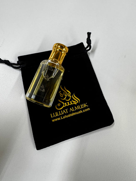 Luluat Almusk-oud floral oil