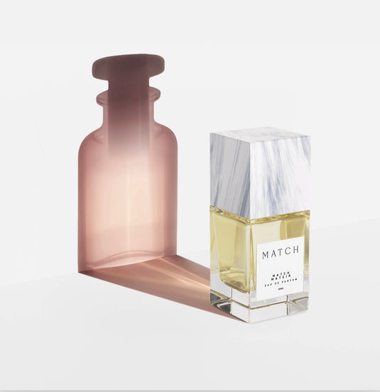 Match Mateir
Romantic. Elegant. Luminous.     Inspired By

Louis Vuitton Rose Des Vents