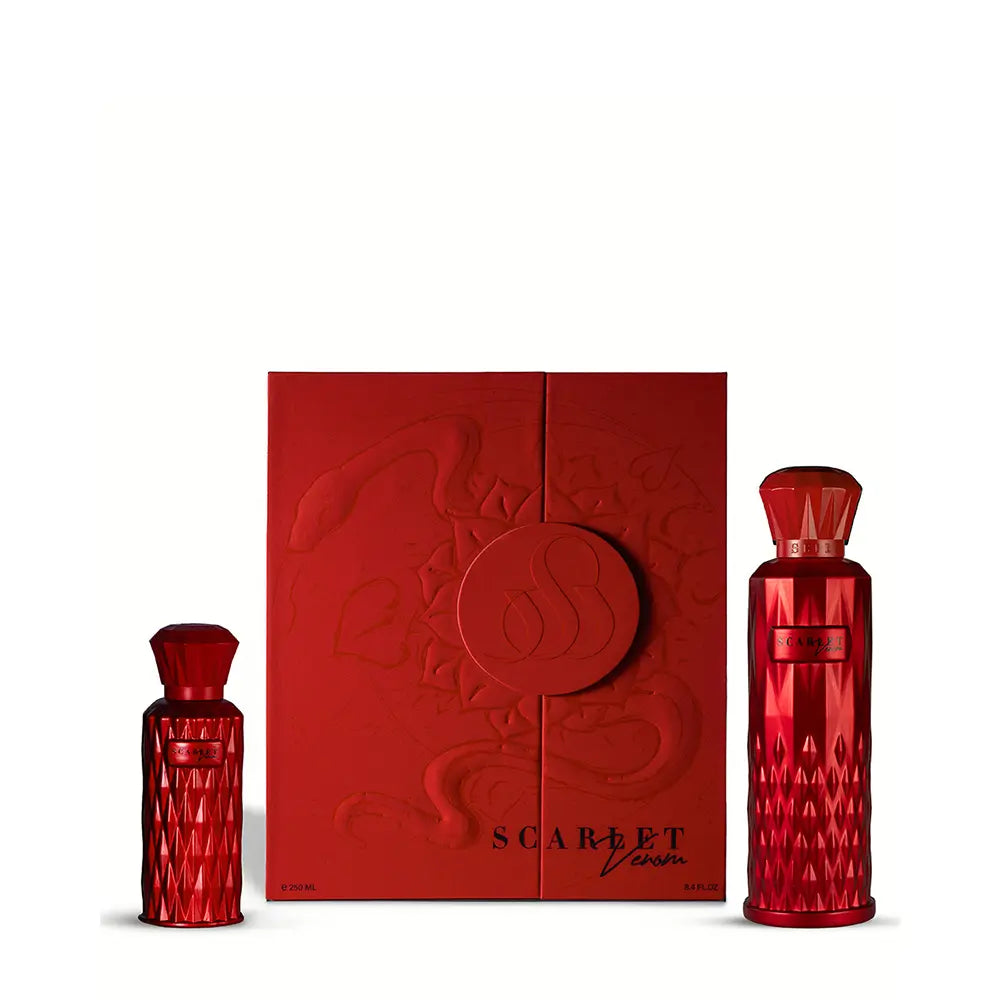 Scarlet Venom Set Box – 200ml Eau de Parfum + 50ml Hair & Body Mist
مجموعة سكارليت فينوم بوكس – عطر 200 مل + هير آند بودي ميست 50 مل