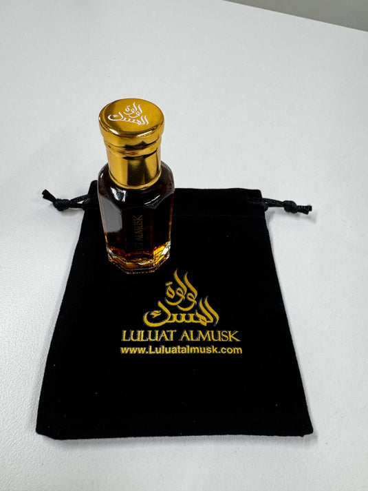 Luluat Almusk oud oil