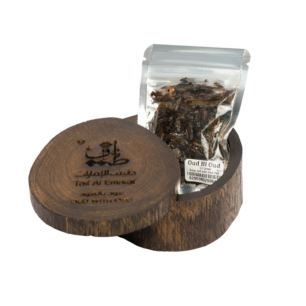 Oud With Oud – Luxury Aged Oud (12G) | Taif Al Emarat
عود بالعود – عود معتّق فاخر (12 غرام) | طيف الإمارات